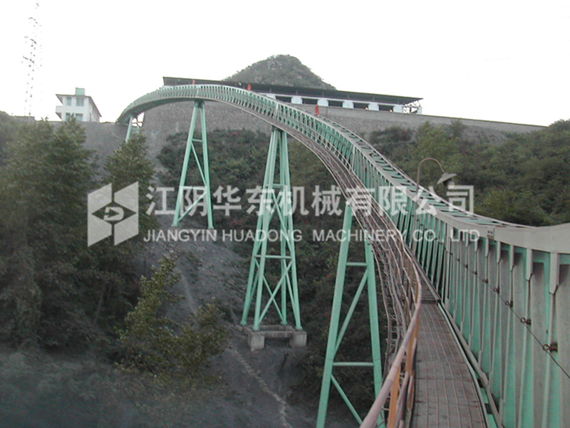 Tubular belt conveyor