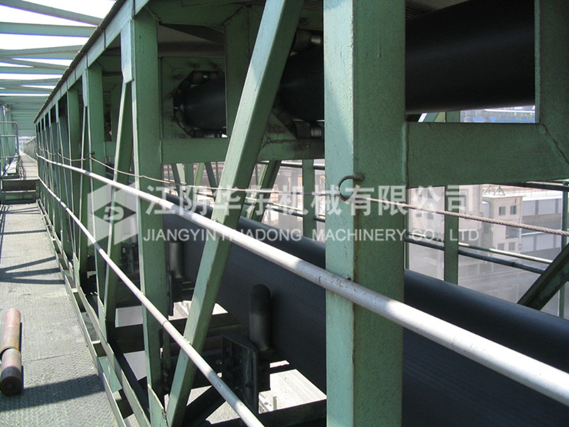 Tubular belt conveyor